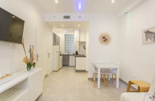Le Pharo Apartment | Waterfront, parking