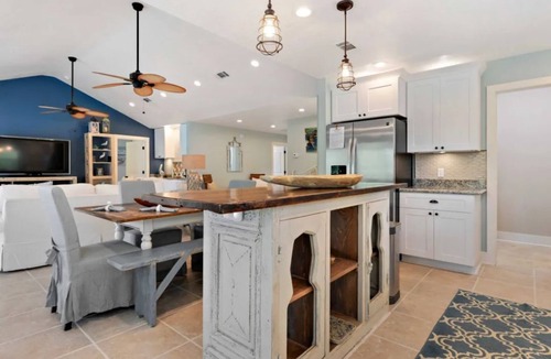 Pass Christian House | Waterfront Pass Christian Home w/Bay Access!