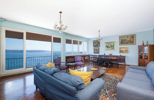 Kabatas Condo | Waterfront Penthouse Apt. with a Stunning View