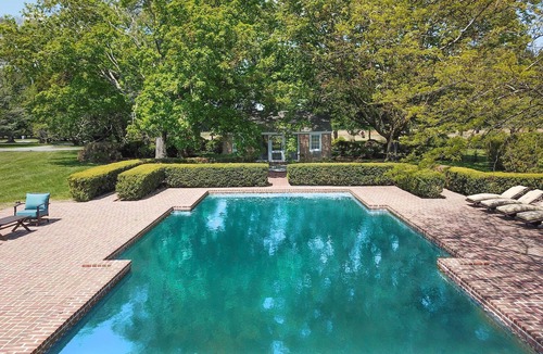 Sherwood House | Waterfront-Private 153 acre Historic Estate