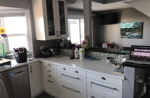 Delta House | Waterfront private beachfront executive home with amazing views of Mount Baker