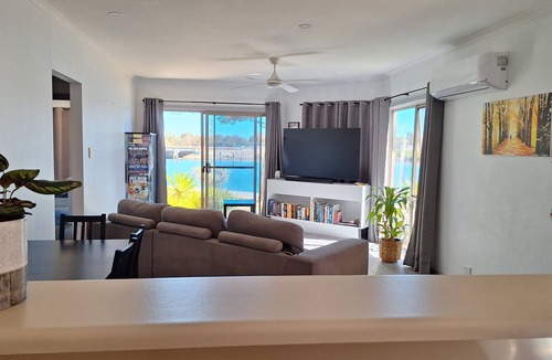 Port Adelaide Apartment | Waterfront Property with lovely views. Wake up to the dolphins and Swimming
