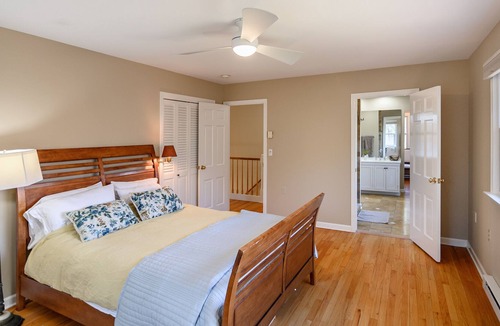 Goshen House | Waterfront renovated country house with deck, close to hiking, skiing