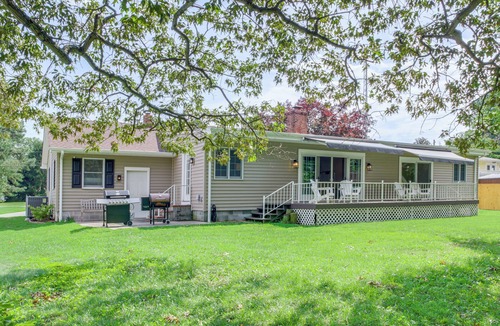 Cambridge House | Waterfront Retreat < 4 Mi to Dtwn Cambridge!