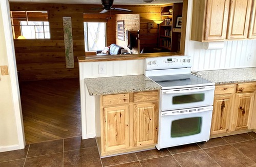 Front Royal House | Waterfront Retreat on the Shenandoah River 7 miles from National Park
