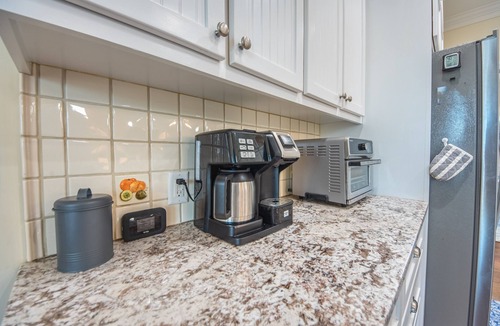 Urbanna House | Waterfront retreat w/pool, dock & fire pit in Urbanna. BRING YOUR BOAT!