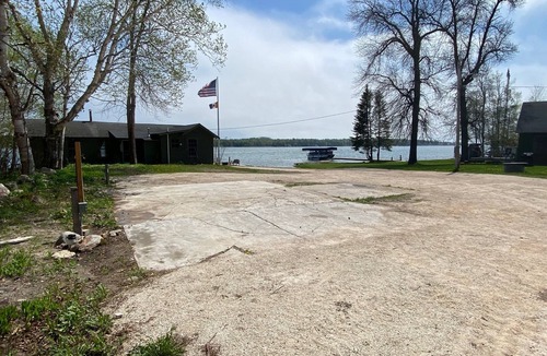Barbeau RV Rental | Waterfront RV site A Full Hook-up with Dock