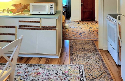 Limekiln Apartment | Waterfront Sanctuary, Sanctuary of the Swan Aparthotel, Design Apt, 2nd fl