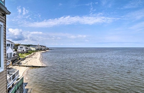 Green Creek Apartment | Waterfront Sanctuary w/Panoramic Bay Views!