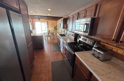 Pigeon Cottage | Waterfront Sand Point Cottage on Wild Fowl Bay Caseville MI - Dogs Welcomed