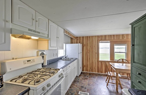 Silver Springs House | Waterfront Silver Springs Home on Mill Dam Lake!