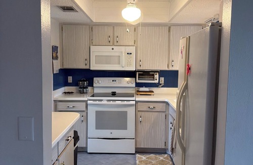 Venice Groves House | Waterfront single home rental with private lanai, heated pool, and hot tub!