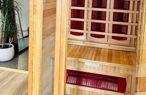 Cleveland Cabin | Waterfront* Spa *Sauna