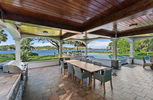 Jupiter House | Waterfront, spectacular peninsula property views all directions, dock, sleep 16