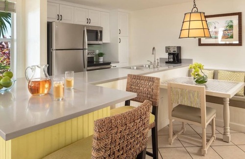 Truman Annex Resort | WATERFRONT Sunset Harbor Resort in Old Town+ Resort Amenities, 2BR Suite