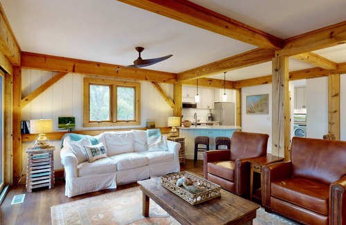 Bald Head Island Condo | Waterfront Timbercreek Condo w/Screened Porch, Steps from Pool+Dock, Kayaks, Bikes, BHI Club w/Golf