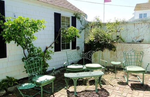 South Orleans Boat Rental | WATERFRONT -Topside Boathouse - Swim and Fish off the Deck !