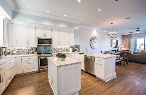 Clearwater Beach House | Waterfront Townhome w/Game Room & Boat Slip! Walk to the Beach | Beach Gear Included!