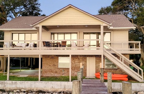 Fowlers House | Waterfront