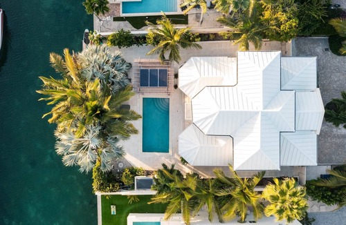 Leeward Settlement House | Waterfront Villa Dock & Pool Near Grace Bay