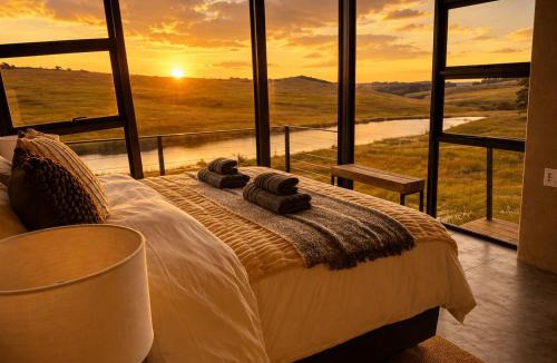 Dullstroom Villa | Waterfront View Trout Farm Dullstroom