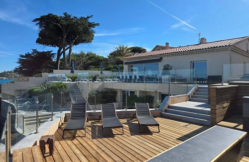 La Nartelle Villa | Waterfront villa in Saint Maxime, Gulf of St Tropez