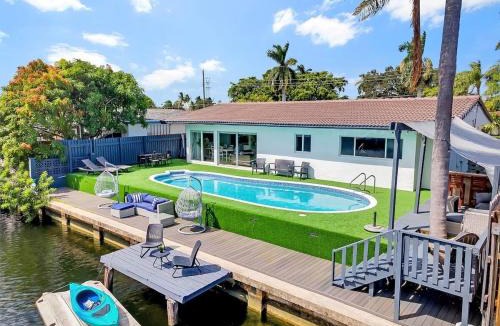 North Central Hollywood Villa | Waterfront Villa Near Beach Pool