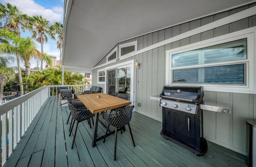 Crystal Beach House | Waterfront Villa w/Hot Tub Game Room Kayaks Bikes