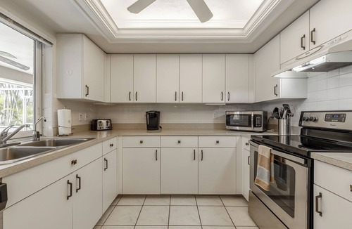 Cape Coral House | Waterfront Villa with Heated Pool & Dock - Villa Calusa - Roelens Vacations