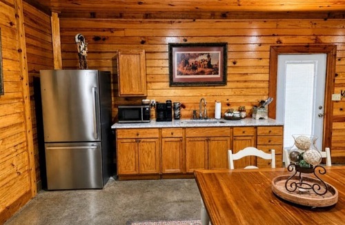 Piney Cottage | Waterfront, w/covered boat slip, screened gazebo, kayaks, slide w/swim area