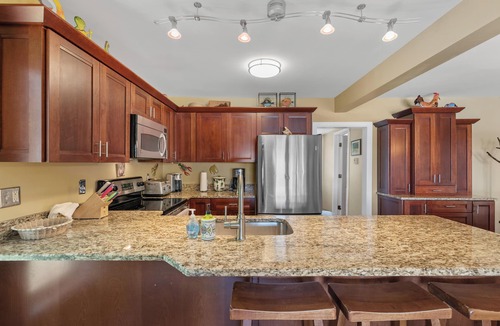 Lake Ripley House | Waterfront w/Private Pier! Excellent Fishing Year Round! Sunsets & Swimming