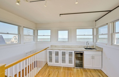 Suffolk County Cottage | Waterfront Westhampton Haven: Private Beach