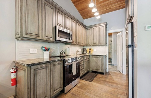 Whitefish Condo | Waterfront, Whitefish Lake Condo, 5BU!