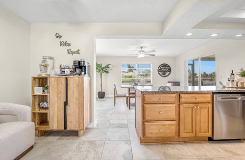 Spring Hill House | WATERFRONT WITH DIRECT GULF ACCESS – GOLF CART with stay, KAYAKS, BIKES & MORE!