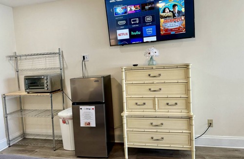 Wesley Chapel Condo | Waterfront Workspace Studio | Sunset Balcony | Golf Community | Saddlebrook | Optional Amenities