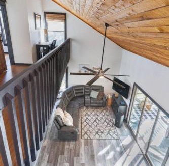 Butler Beach Villa | Waterfront Zen-Dock, Paddleboards, Jacuzzi & Games