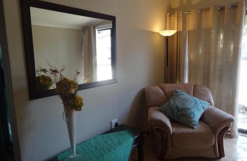 Rustenburg Cabin | Waterglen Guest Lodge