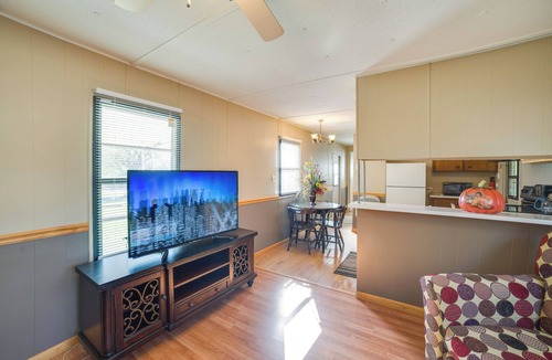 Waterloo House | Waterloo Home: Walk to Pickwick Lake Fishing Pier!