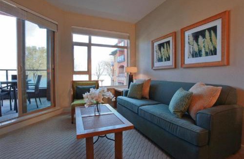 Osoyoos Hotel | Watermark Beach Resort