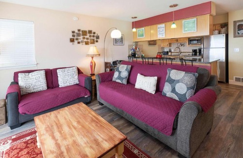 Lincoln City House | Waters Edge 207