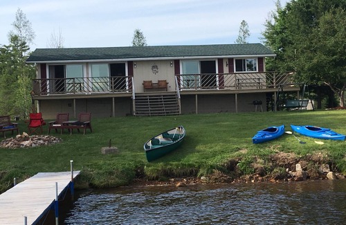 St Germain House | Waters Edge on Big Saint