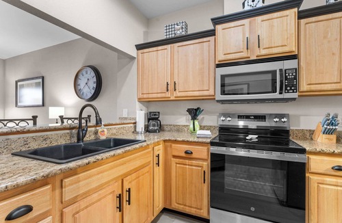 Branson Condo | Waters Edge Retreat – For 6!