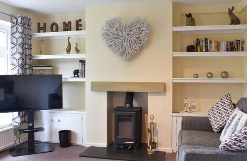 Gayle House | Watersedge