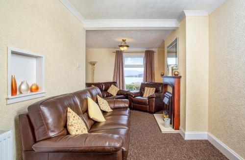 Kyleakin House | Waterside Cottage