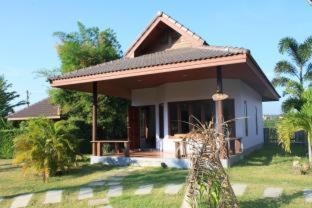 Pranburi Resort | Waterside Resort