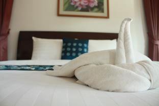 Pranburi Resort | Waterside Resort