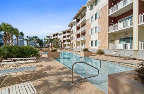 Waterside Village Apartment | Waterside Village by Panhandle Getaways