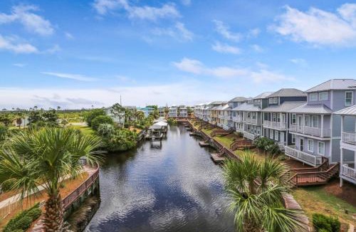 Waterside Village Apartment | Waterside Village Condo 203 by Pristine Properties Vacation Rentals