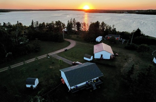 Corran Ban Cottage | Waterview Cottage on Tracadie Bay - Bayview at Blue Heron