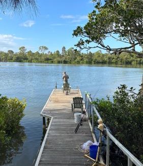 Baffle Creek House | Waterview Cottage